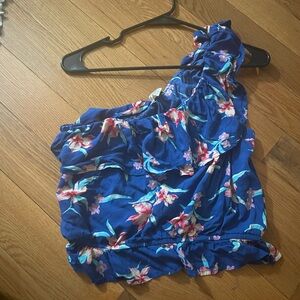 Off shoulder summer floral blouse